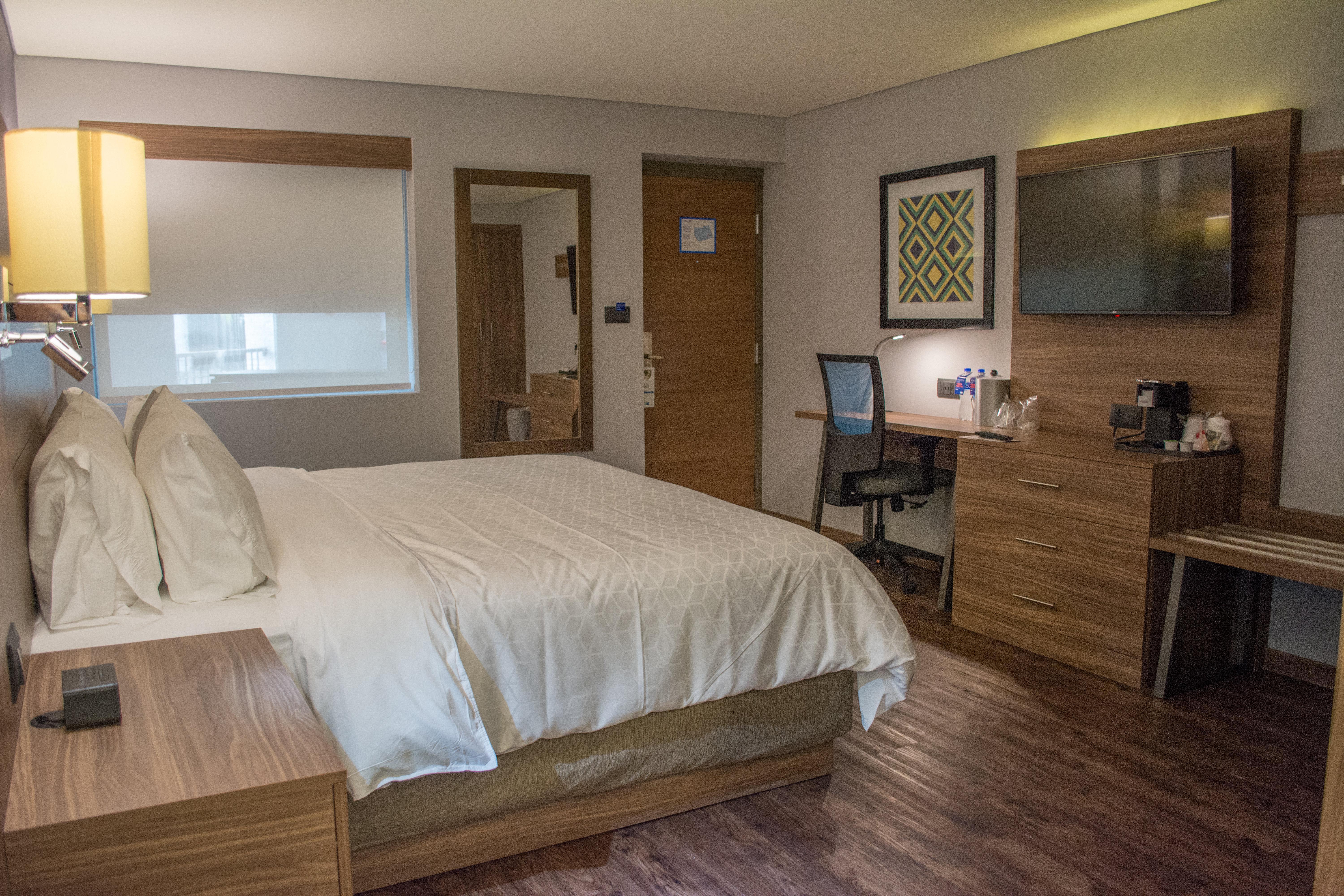 Holiday Inn Express Morelia By Ihg Екстер'єр фото