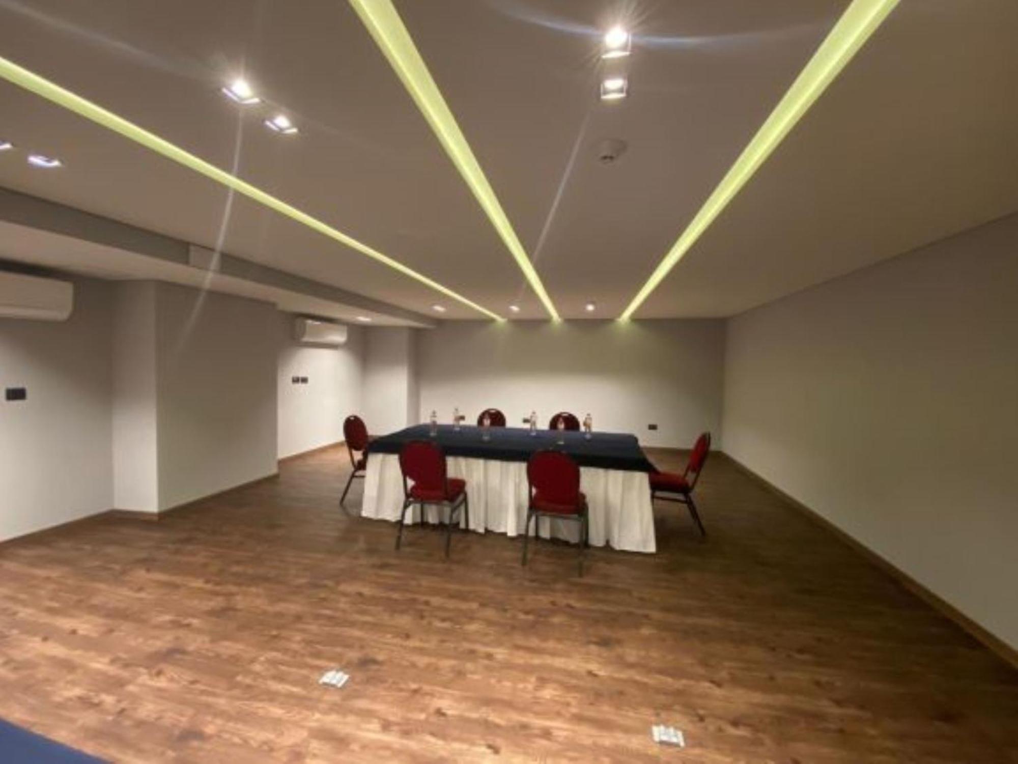 Holiday Inn Express Morelia By Ihg Екстер'єр фото